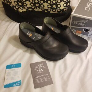 Dansko XP 2.0 Slip On Work Loafers Black Leather Platform Clog Dress Shoes Size